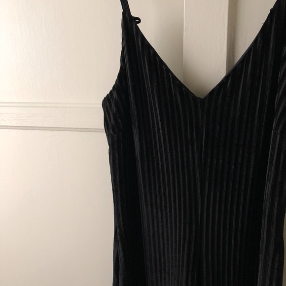 Lost + Wander "Carmen" Velvet Burnout Jumpsuit - Picture 3 of 7